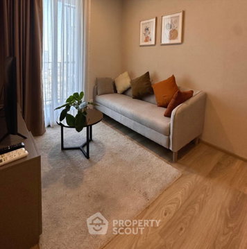 Well-Priced 1-BR Condo At Oka Haus Sukhumvit 36, 28th-Floor Near BTS Thong Lor (ID 3112304)