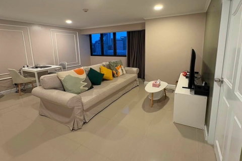 🔥ขายด่วน !!🔥 Omni Tower, 2 ห้องนอน, 2 ห้องน้ำ, ชั้นสูง 23++, วิวเมือง, ห้องเพิ่งรีโนเวทใหม่หมด !! Code C20260700011 แต่งครบ, ราคาพิเศษ !!📣📣