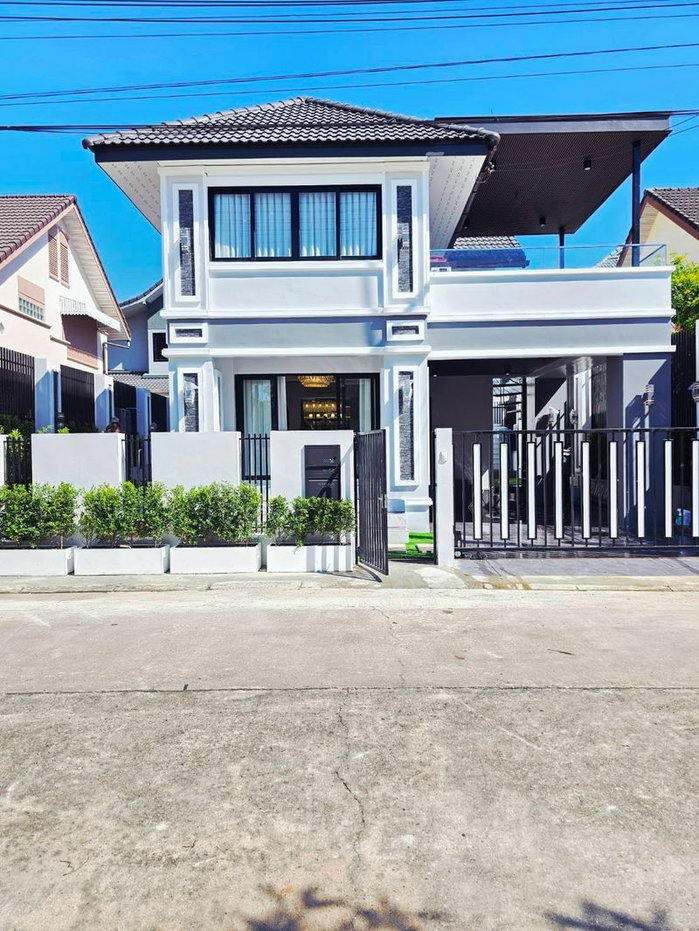 รูป ขายบ้านเดี่ยวสุดหรู โครงการเซ็นทรัลปาร์ค 2 พัทยา พร้อมอยู่ - รูปที่ 1/20