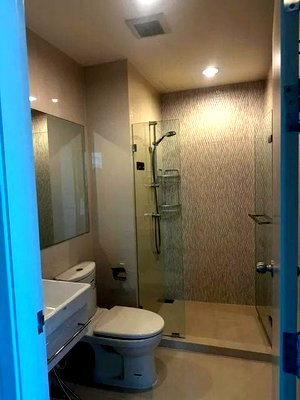 Condos for sale : A042115 Life Pinklao