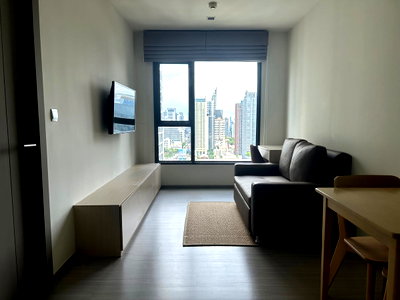 Condos for sale : SALE🧡 Life Asoke Rama 9 - KC171