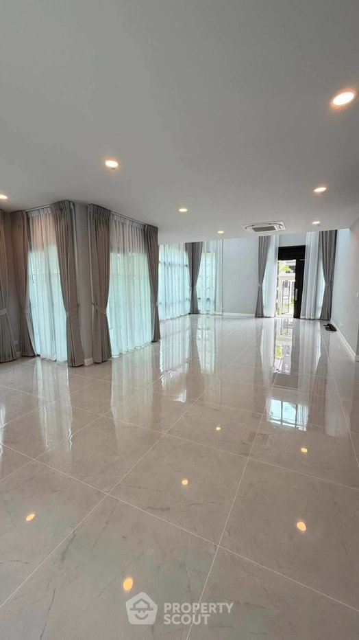 รูป บ้าน 6 ห้องนอน ให้เช่า โครงการ THE CITY Bangna 2 บางพลีใหญ่ (ID 3111348) - รูปที่ 11/12