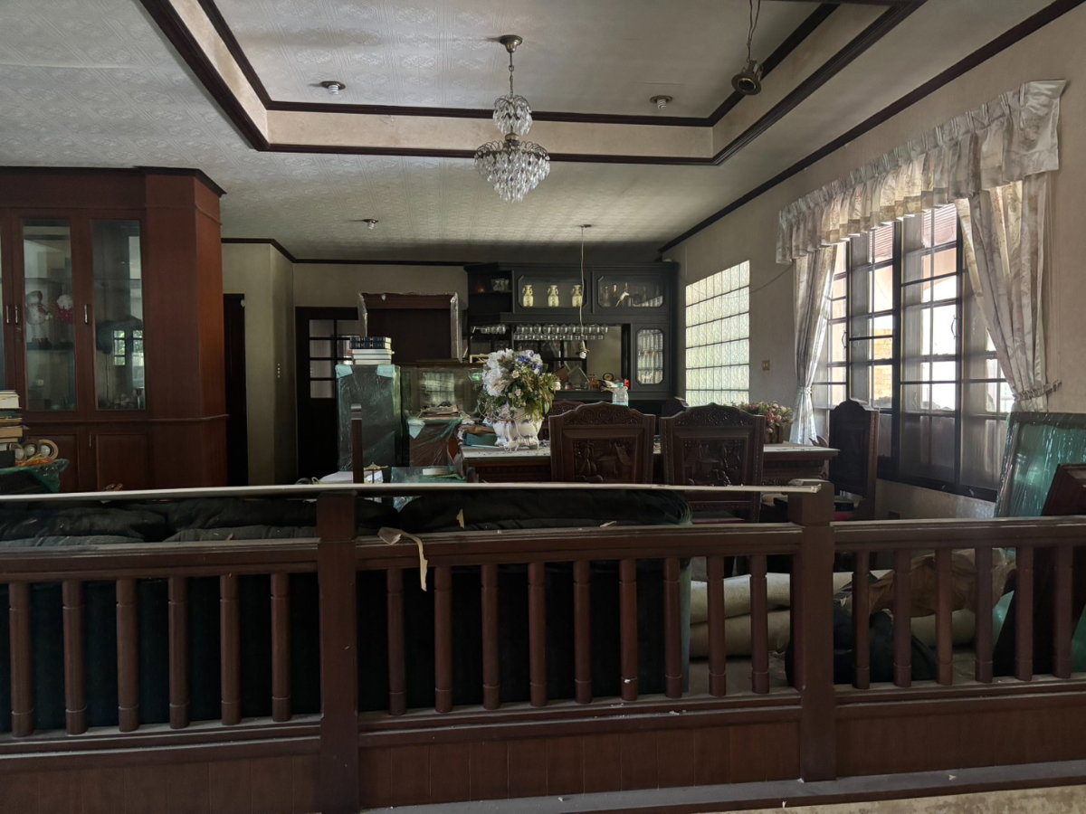 รูป บ้านใหญ่ ใจกลางหมู่บ้านลดาวัลย์ ปิ่นเกล้า บนพื้นที่ 1 ไร่ครึ่ง - รูปที่ 6/9
