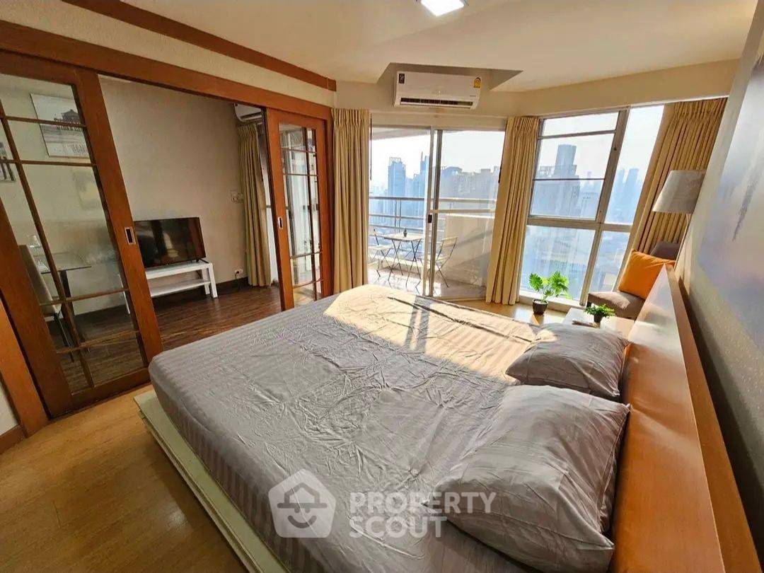 picture 1-BR Condo For Rent At The Waterford Diamond Tower, 32nd-Floor, BTS Phrom Phong (ID 3113579) - 5/12