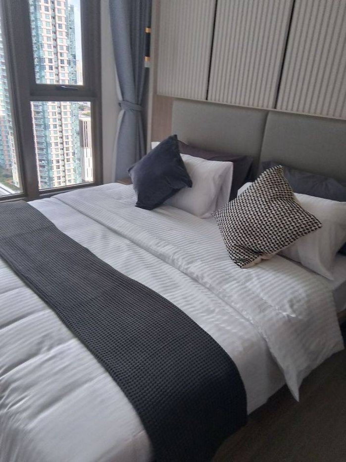 รูป For  Rent📍 💥Rhythm Charoenkrung Pavillion 📍1 bed 35 Sq.M.. Rent : 28,000 Call/Line: 0954597992 - รูปที่ 2/9