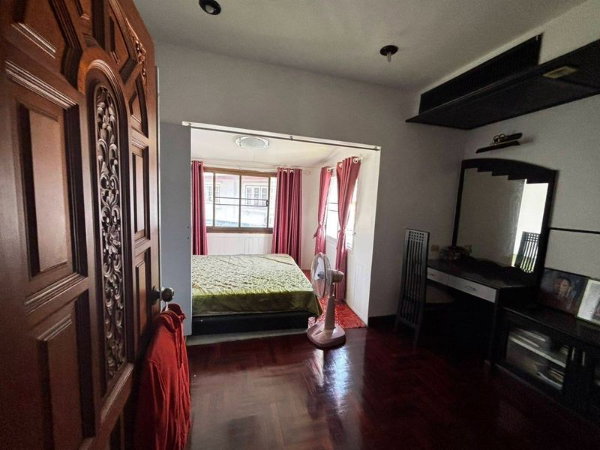 picture Detached house in a prime location, Sam Mukh Thani housing project, near Bang Saen Beach, Chonburi. - 13/18