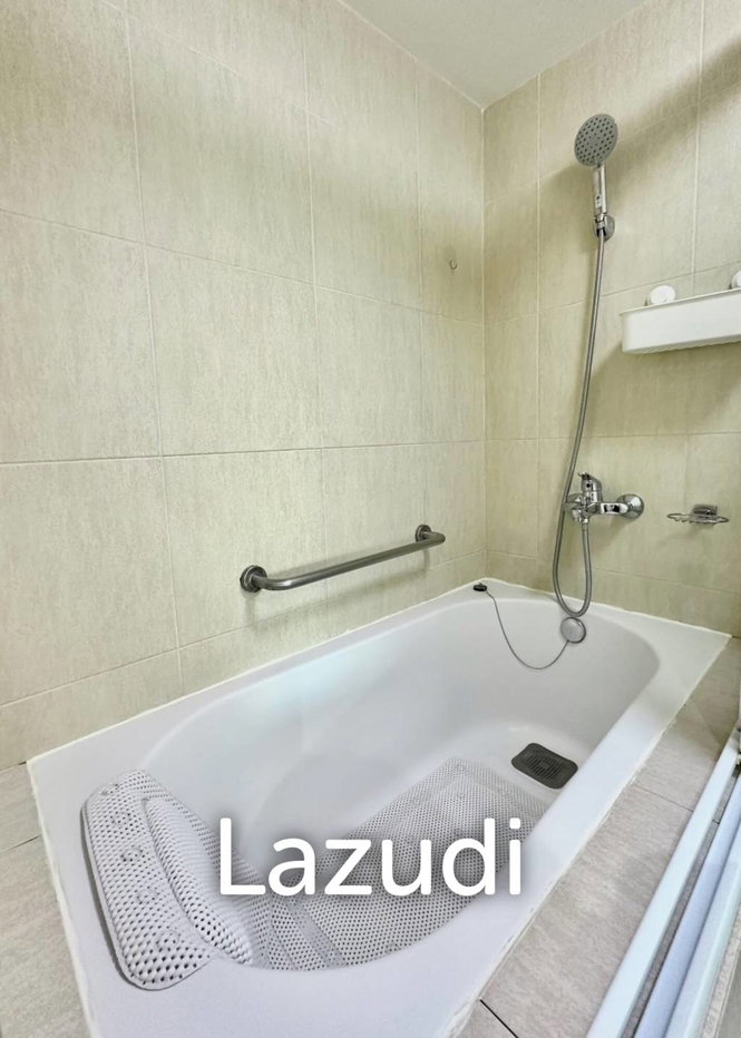 picture 45 sqm 1 Bedroom Condo on High Floor at The Clover Thonglor, Khlong Tan Nuea - 27/42