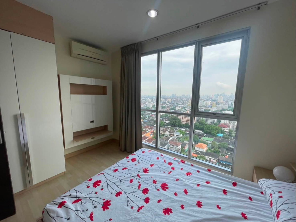 picture For Rent❗️“ 𝐑𝐡𝐲𝐭𝐡𝐦 𝐑𝐚𝐭𝐜𝐡𝐚𝐝𝐚 “ Price 15,000 THB./Month Near : MRT-Ratchadaphisek - 5/9