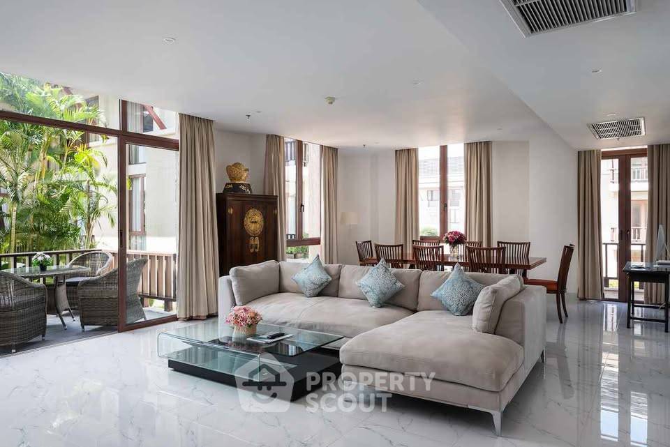 รูป คอนโด 2 ห้องนอน เฟรนด์ลี่สัตว์เลี้ยง ที่ รอยัล ภูเก็ต มารีนา ขนาด 154 ตร.ม. (ID 3111573) - รูปที่ 2/8