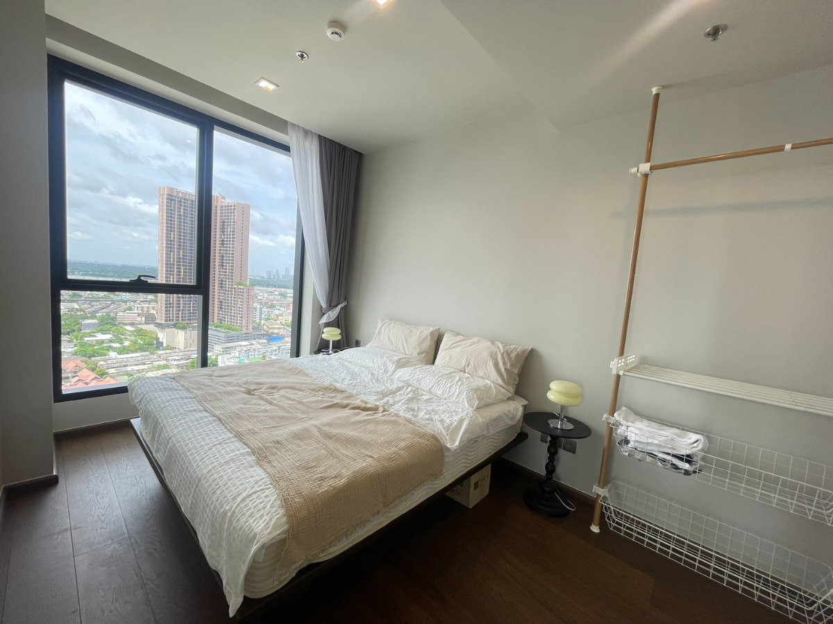 รูป IDEO Q Sukhumvit 36 ปล่อยเช่า ห้องมุม กระจกโค้งมองเห็นวิวได้ 180 องศา เฟอร์นิเจอร์ครบ พร้อมเข้าอยู่!! - รูปที่ 14/31