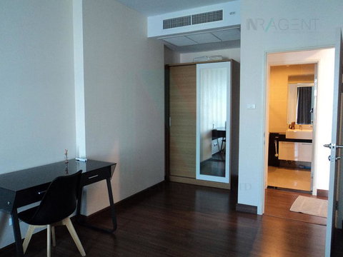 🚩 For Rent Condo SUPALAI LITE SATHORN-CHAROENRAT Building 1, Floor 5,1 bed room, Room size 49.00 sqm