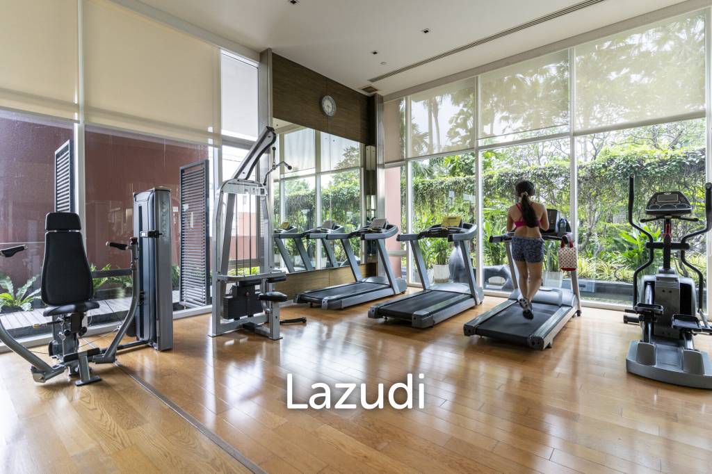 picture 95.98 sqm 2 Bed Condo at Fullerton Sukhumvit in Khlong Tan Nuea Bangkok - 28/47