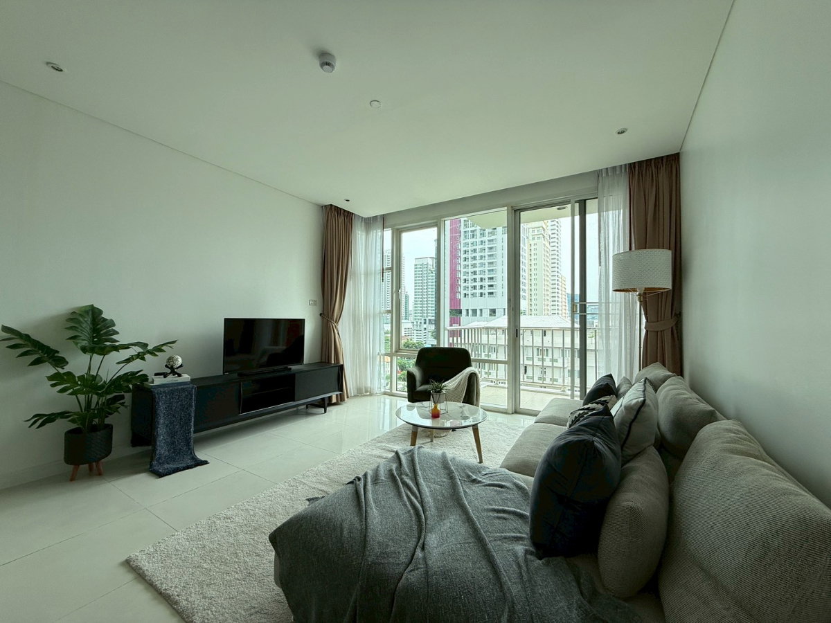 picture ðĨ For Sale Fullerton Sukhumvit | Near BTS Ekkamai & BTS Thong Lo - 2/12