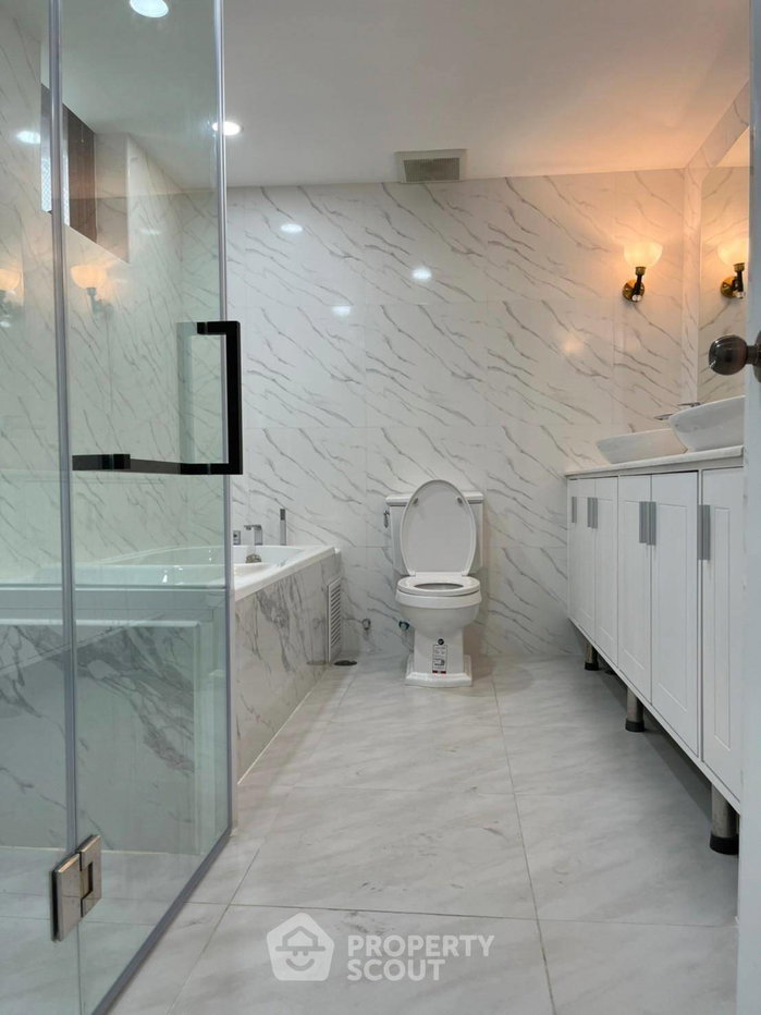 รูป คอนโด 3 ห้องนอน 350 ตร.ม. ห้องเลี้ยงสัตว์ได้ ที่ Ruamsuk Condominium ใกล้ BTS ทองหล่อ (ID 3111879) - รูปที่ 7/7