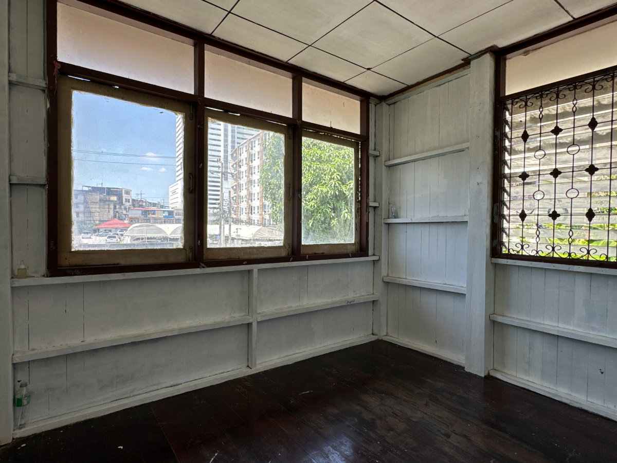 รูป บ้านให้เช่า ซอยประชาชื่น 16 ห่างจาก MRT บางซ่อน 3 นาที(1.4 กม.) ขนาด 50 ตรว. ประมาณ 150 ตรม. - รูปที่ 8/11