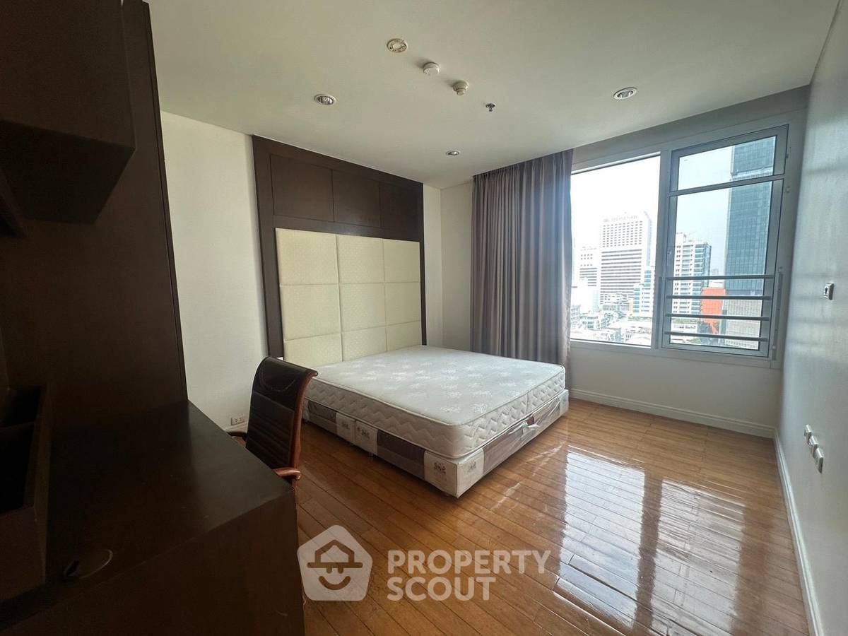 รูป คอนโด 3 ห้องนอน 150 ตร.ม. ชั้น 15 ที่ The Royal Saladaeng ใกล้ MRT สีลม 200 ม. (ID 387358) - รูปที่ 7/14