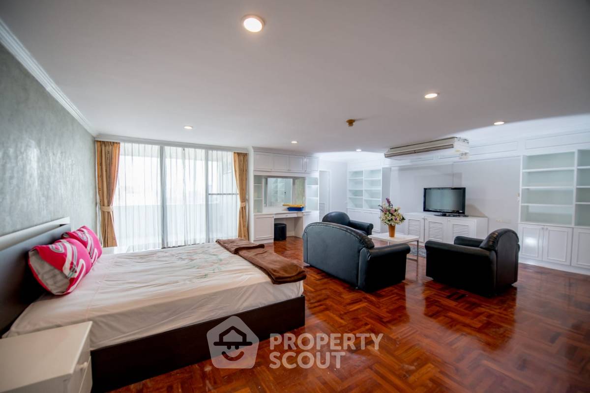 รูป คอนโด 3 ห้องนอน 350 ตร.ม. Pet Friendly โอเรียนทอล ทาวเวอร์ส ใกล้ BTS เอกมัย (ID 3112023) - รูปที่ 7/21