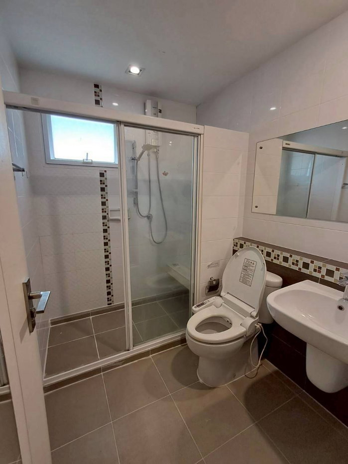 picture For Rent: Corner-unit detached house (6 rooms total) 50,000 - 17/27