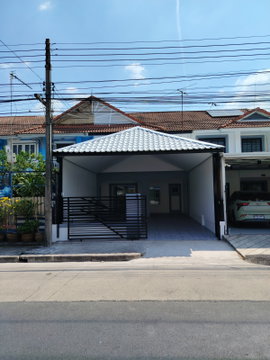 Townhouse for sale, Pruksa 11, along Khlong 3 (Khlong Luang-Thanyaburi), Pathum Thani