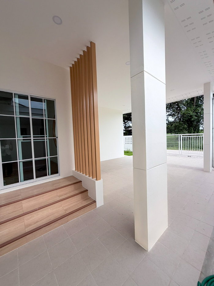 รูป ขายบ้านเดี่ยวชั้นเดียว สไตล์อังกฤษ บ้านสร้างใหม่ ทำเลใกล้โรงเรียนนานาชาติ เพียง 2.95 ล้านบาท พร้อมโอน #C7MG100946 - รูปที่ 6/15