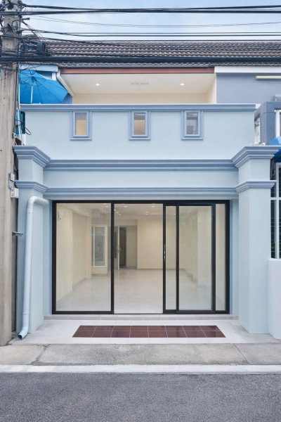 Phayothin 44 Townhouse for rent, 2 floors, 2 bedrooms, 3 bathrooms, near Sripatum University, 450 m., BTS Bang Bua. 900 m. 16 sq m., usable area 100