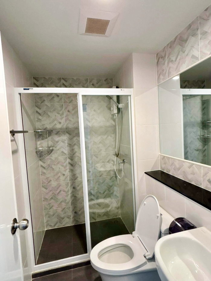 รูป คอนโดให้เช่า Regent Home บางนา (ราคาไม่แพง!!!) ใกล้ BTS บางนา - รูปที่ 8/10