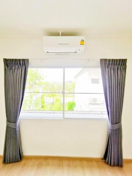 รูป ให้เช่าทาวน์โฮม2ชั้น 2นอน3น้ำ เมกาบางนา950ม. 20ตร.ว. 90 ตร.ม.เฟอร์ครบพร้อมเข้าอยู่แอร์3อินดี้ บางนา-รามคำแหง2 - รูปที่ 3/8