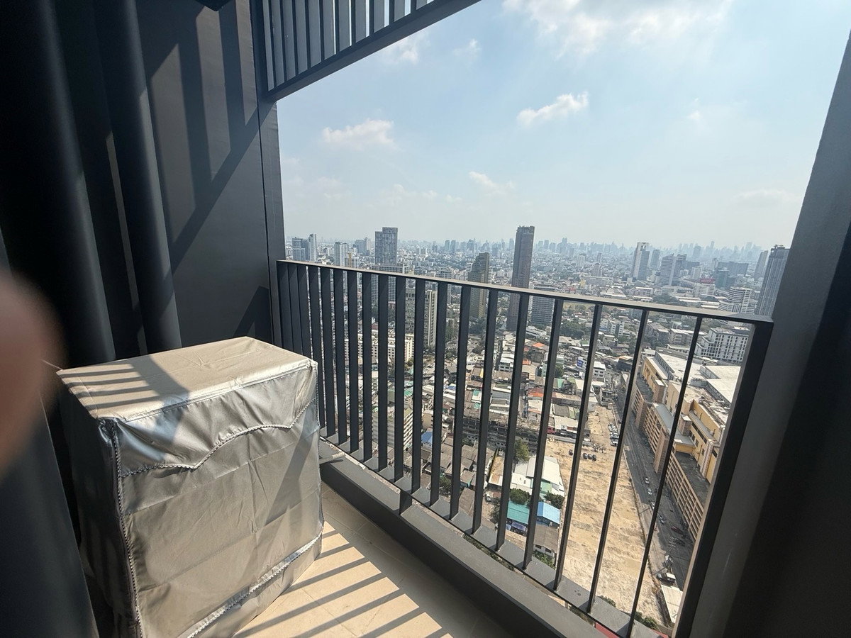 รูป 💥For Rent Life Ladprao  Valley💥1 bed 29 sq.m. Rent : 18,000 Call/Line : 0954597992 - รูปที่ 3/6