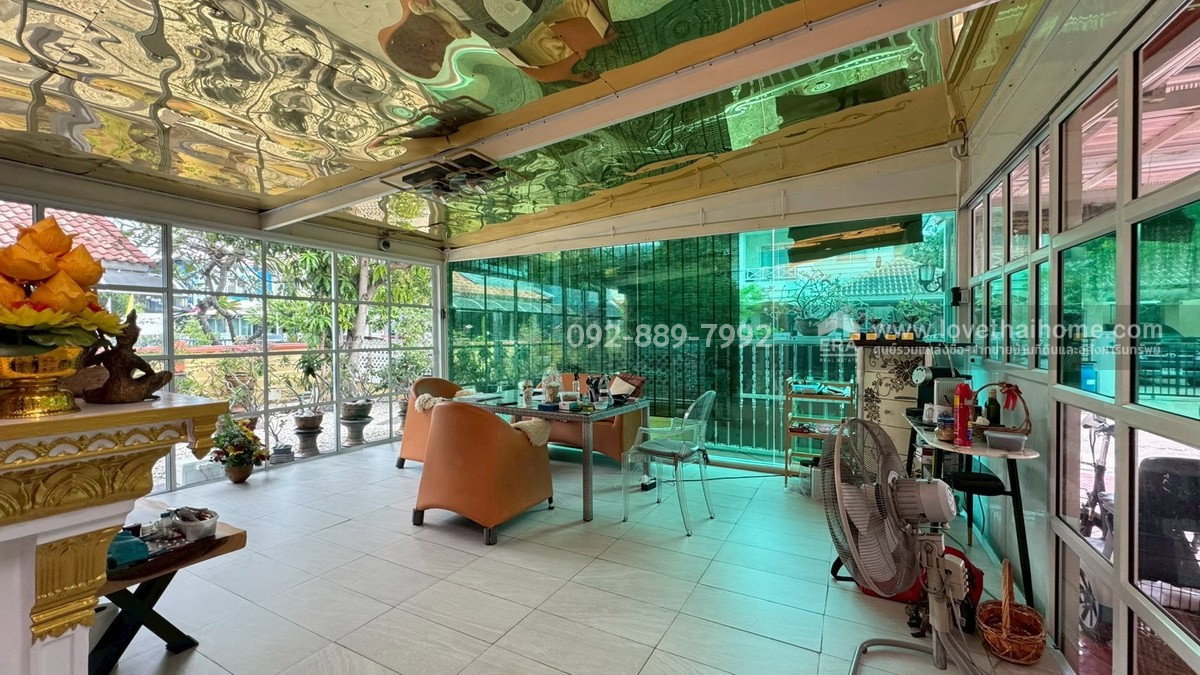 รูป ขายบ้านเดี่ยว 2 ชั้น หมู่บ้านสาริน สายลม พระราม2 ซอยเจษฎาวิถี พื้นที่ 81 ตรว. ตกแต่งสวยพร้อมอยู่ ราคาถูกมาก เพียงแค่ 5.2 ล้านบาท - รูปที่ 2/12