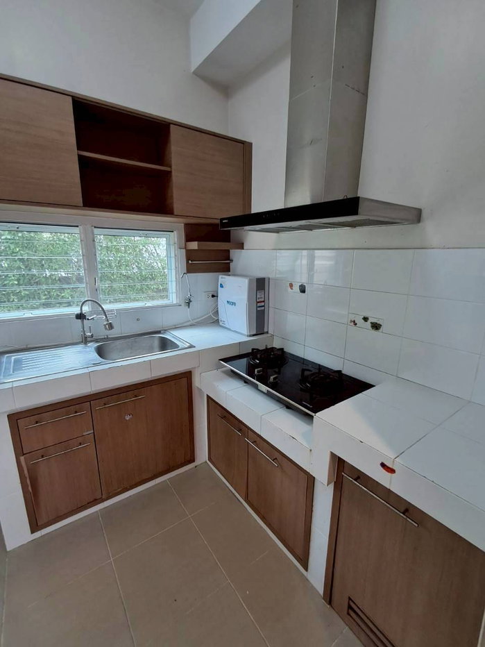 picture For Rent: Corner-unit detached house (6 rooms total) 50,000 - 21/27