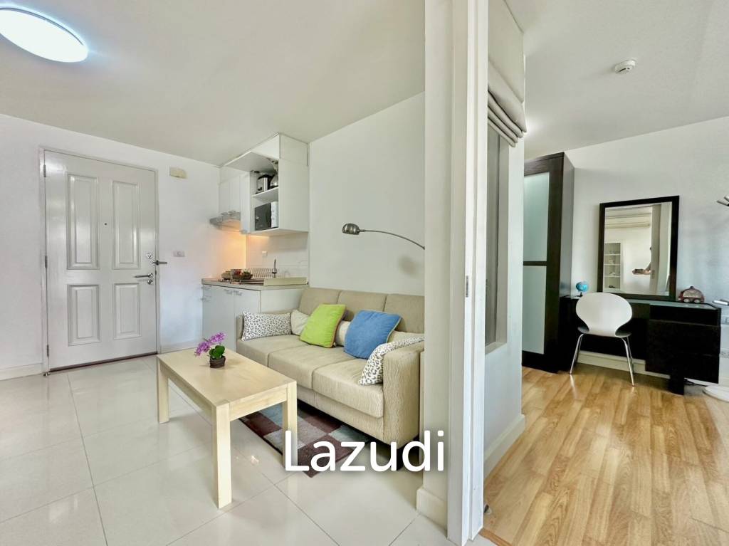 picture 45 sqm 1 Bedroom Condo on High Floor at The Clover Thonglor, Khlong Tan Nuea - 3/42