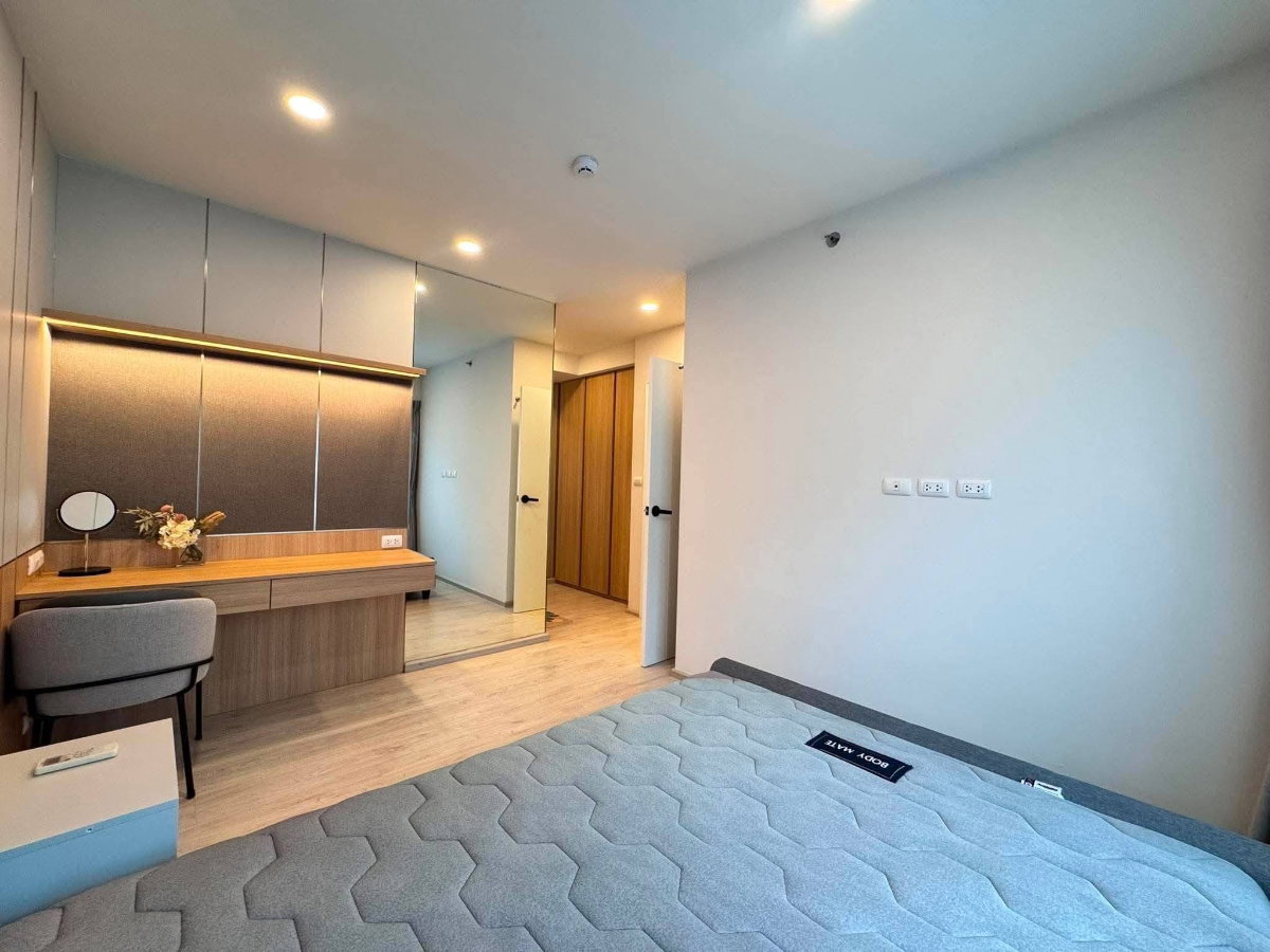 picture Condo for Rent. Escent Ville. 4th Floor, 56 sq m - 11/20