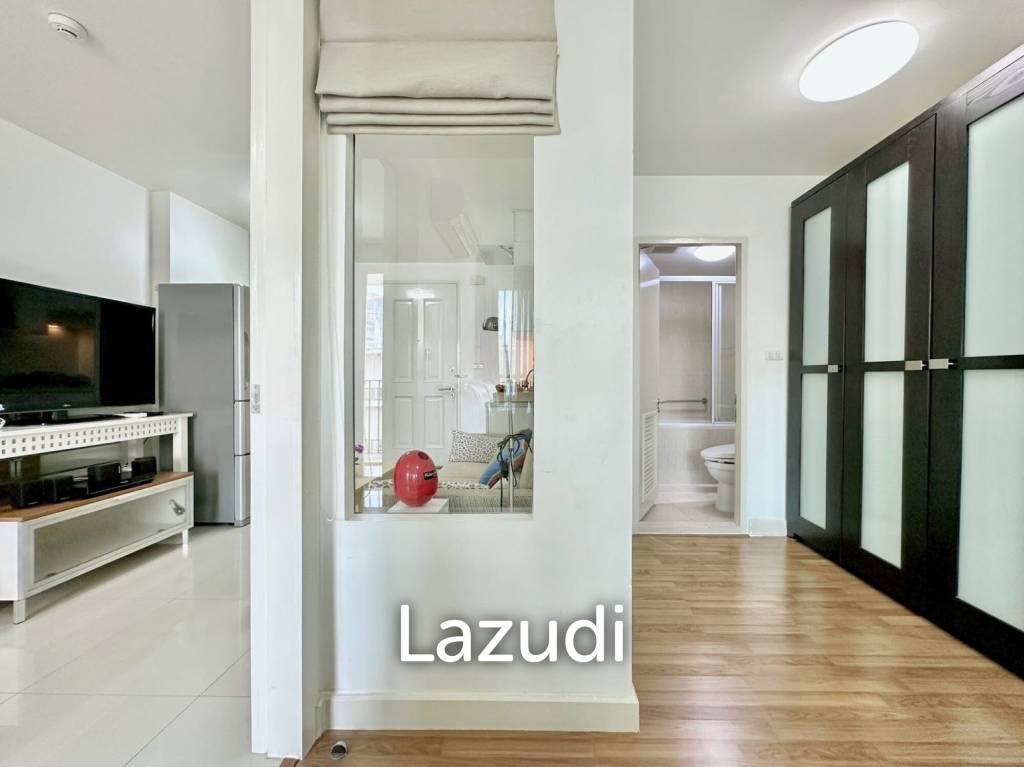 picture 45 sqm 1 Bedroom Condo on High Floor at The Clover Thonglor, Khlong Tan Nuea - 16/42