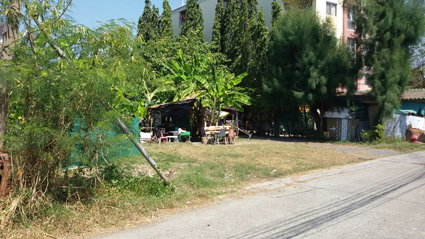 รูป ขายที่ดิน 229 ตรว. รามอินทรา 107 (ใกล้สถานีรถไฟฟ้า, ห้างแมคโคร) ทำเลดี เดินทางสะดวก ขายตรว.ละ 74,000 บาท โทร 093-9594717 - รูปที่ 1/6