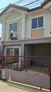 Urgently for Sale! 2-Story Townhouse in Baan Pruksa44 – Corner Unit, Great Location Near Village Entrance! Price: 1,900,000 THB