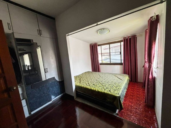 picture Detached house in a prime location, Sam Mukh Thani housing project, near Bang Saen Beach, Chonburi. - 10/18