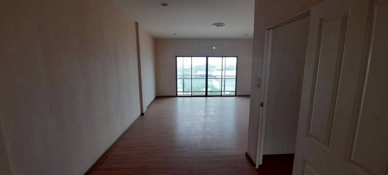 picture TOWN HOUSE 20.1 Sq.w. Ban Phaeo Samut Sakhon for 1.9M - 10/14