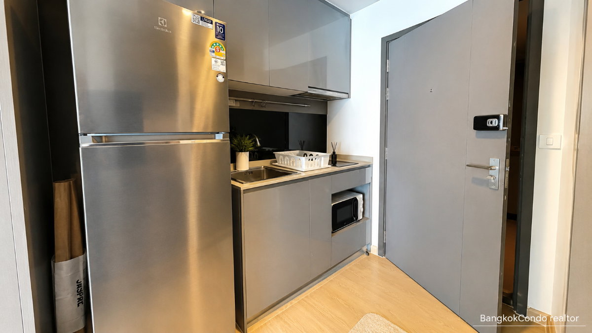 picture ❤️🔥 Hard-to-Find Unit! IDEO Sukhumvit 93 Condo for Rent | Steps from BTS Bang Chak | Available Now - 5/7