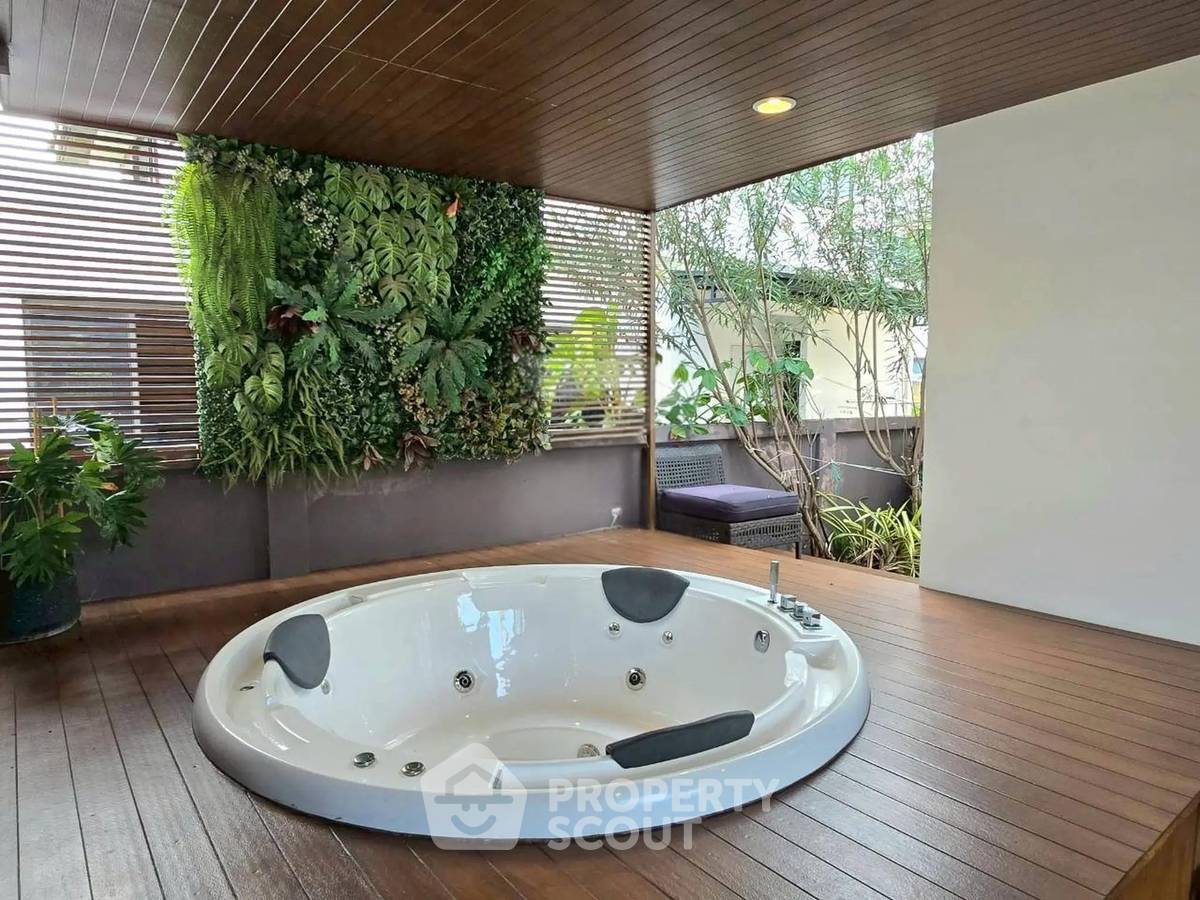รูป บ้านเช่า 3 ห้องนอน อนุญาตเลี้ยงสัตว์ Mantana บางนา กม.7 (ID 3111300) - รูปที่ 37/44