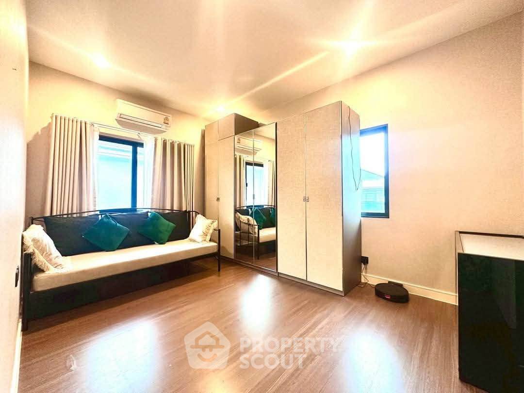 รูป บ้านเช่า 4 ห้องนอน โครงการเศรษฐสิริ กรุงเทพกรีฑา ทำเลหัวหมาก (ID 3111349) - รูปที่ 3/12