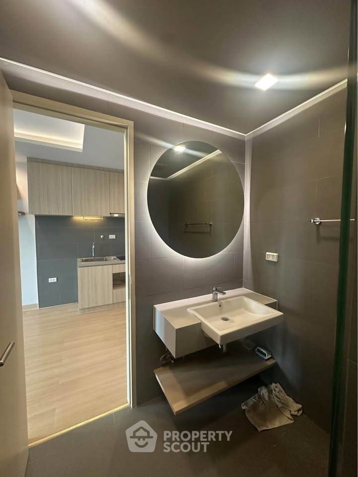 picture 1-BR Condo For Sale, Yuu Sriracha, High-Floor 26th, 41 Sqm (ID 3113921) - 10/15