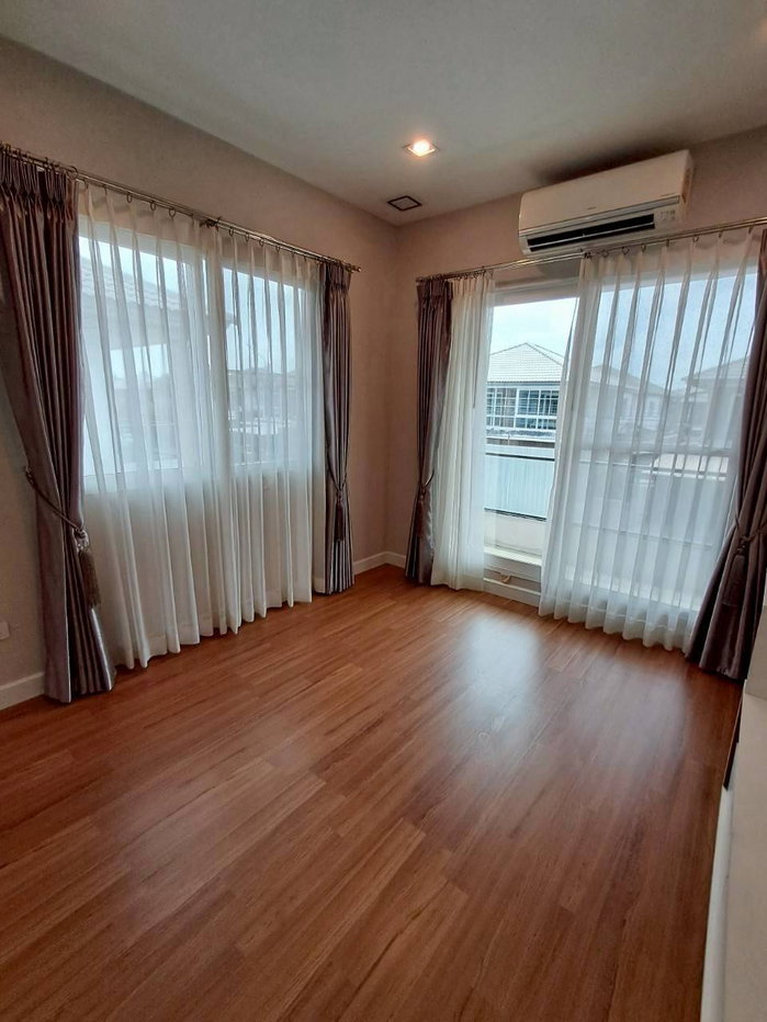 picture For Rent: Corner-unit detached house (6 rooms total) 50,000 - 18/27