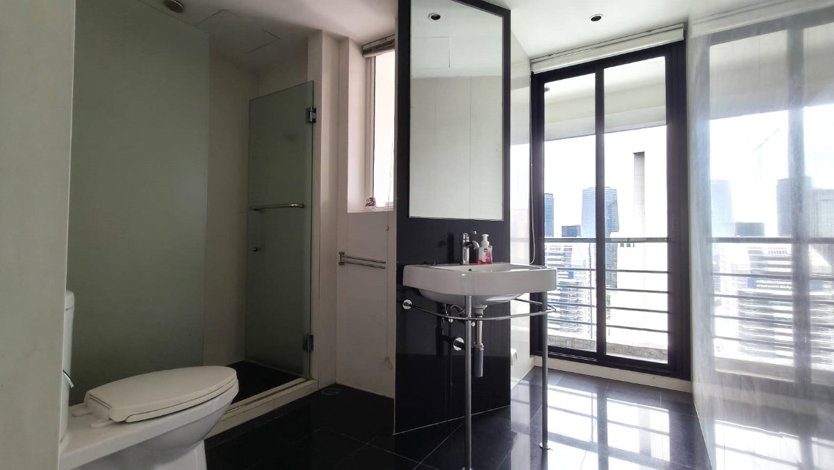picture Sathorn Garden, 200sqm, 3 Bed 3 Bath, Near One Bangkok, BTS Saladaeng - 16/19