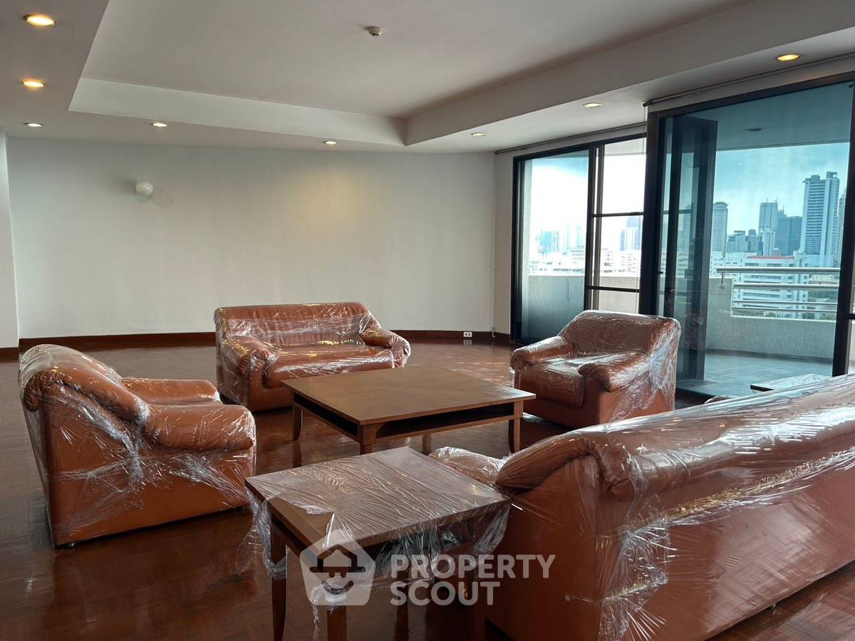 รูป คอนโด 2 ห้องนอน 240 ตร.ม. ให้เช่า บน บัญเอ็น อะคาร์ด ใกล้ช่องนนทรี (ID 3112005) - รูปที่ 9/18