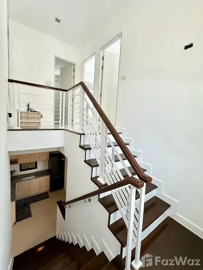 picture Prime Location! Beautiful 3-Bedroom Single House 6598322 - 11/24