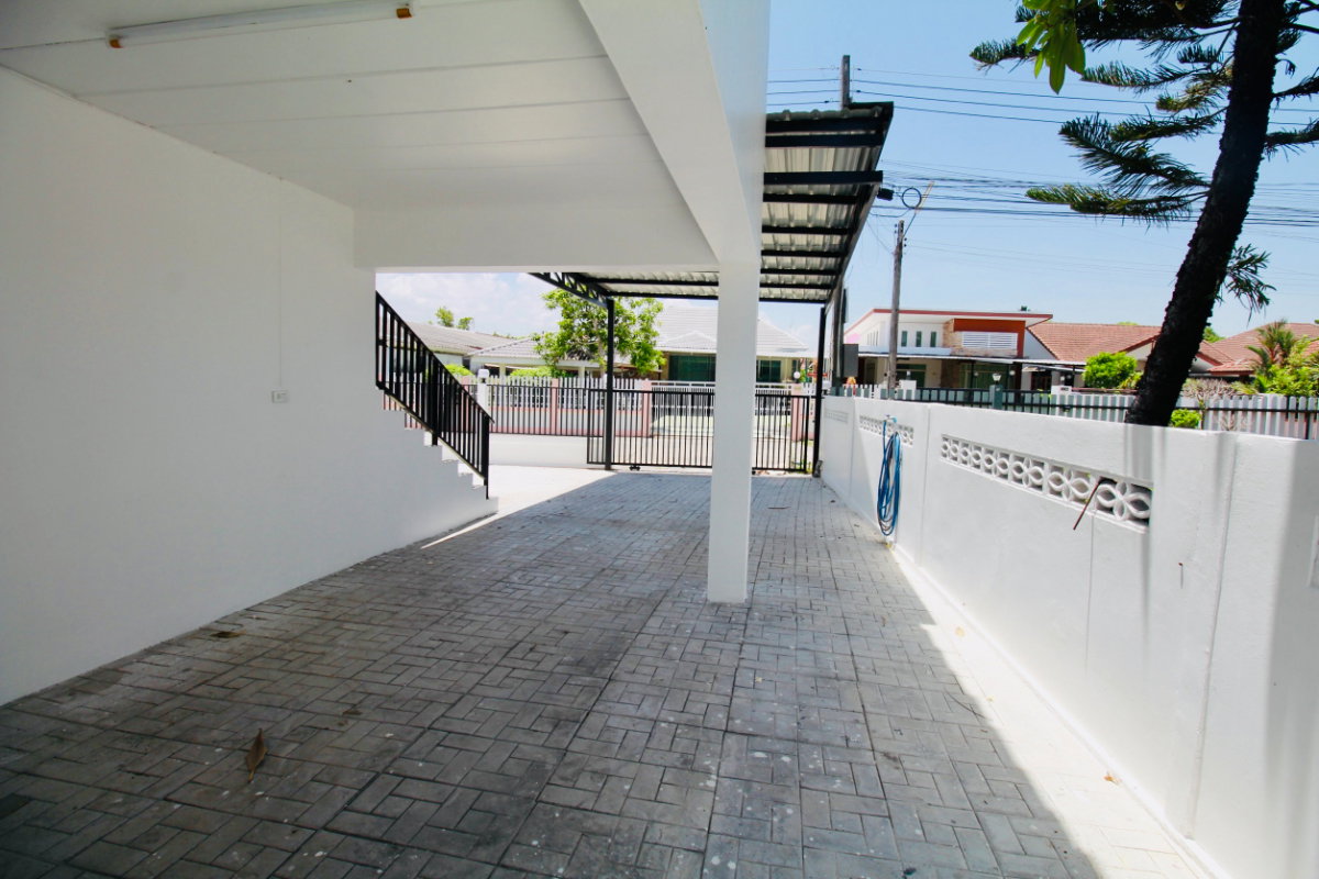 รูป ขายบ้านเดี่ยวชั้นเดียว รีโนเวทใหม่ 83 ตร.ว. หมู่บ้านแพรวดาว 4 เนินพระ ใกล้ บขส.ใหม่.ระยอง 1 กม. - รูปที่ 9/25
