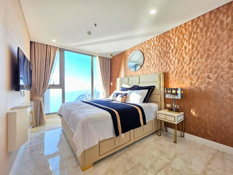 picture For Rent : Beachfront Condo 1Bed + Jacuzzi - 2/31