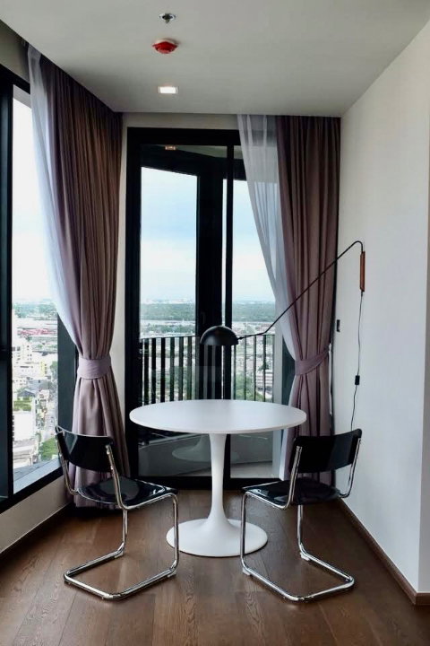 รูป ให้เช่า Ideo Q Sukhumvit 36 (ห้องมุม) ห้องมุมวิวเปิดโล่ง กระจกโค้ง Panoramic ผนังไม่ติดห้องอื่น พร้อมห้องทำงานส่วนตัว ใกล้ BTS ทองหล่อ - รูปที่ 6/23