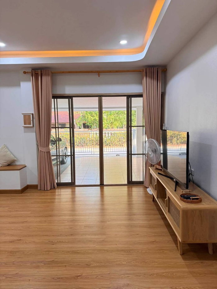รูป บ้านเช่าสไตล์มูจิ ใกล้โรงเรียนวารี เชียงใหม่ พร้อมเฟอร์นิเจอร์และเครื่องใช้ไฟฟ้าครบ (R1359) T.0946511456 - รูปที่ 5/16
