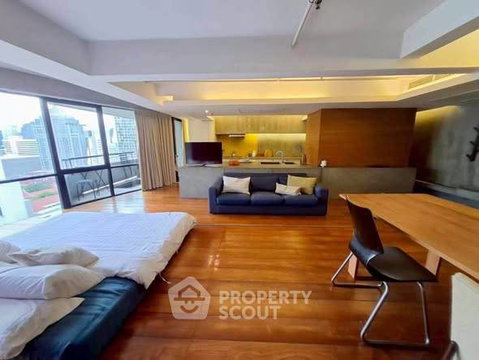 1-BR 73 Sqm Condo At Regent Royal Place 1 📍 200m to BTS Ratchadamri (ID 3111946)